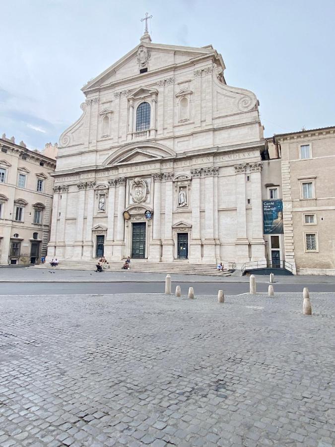 Appartement Enchanting In The Heart Of Rome